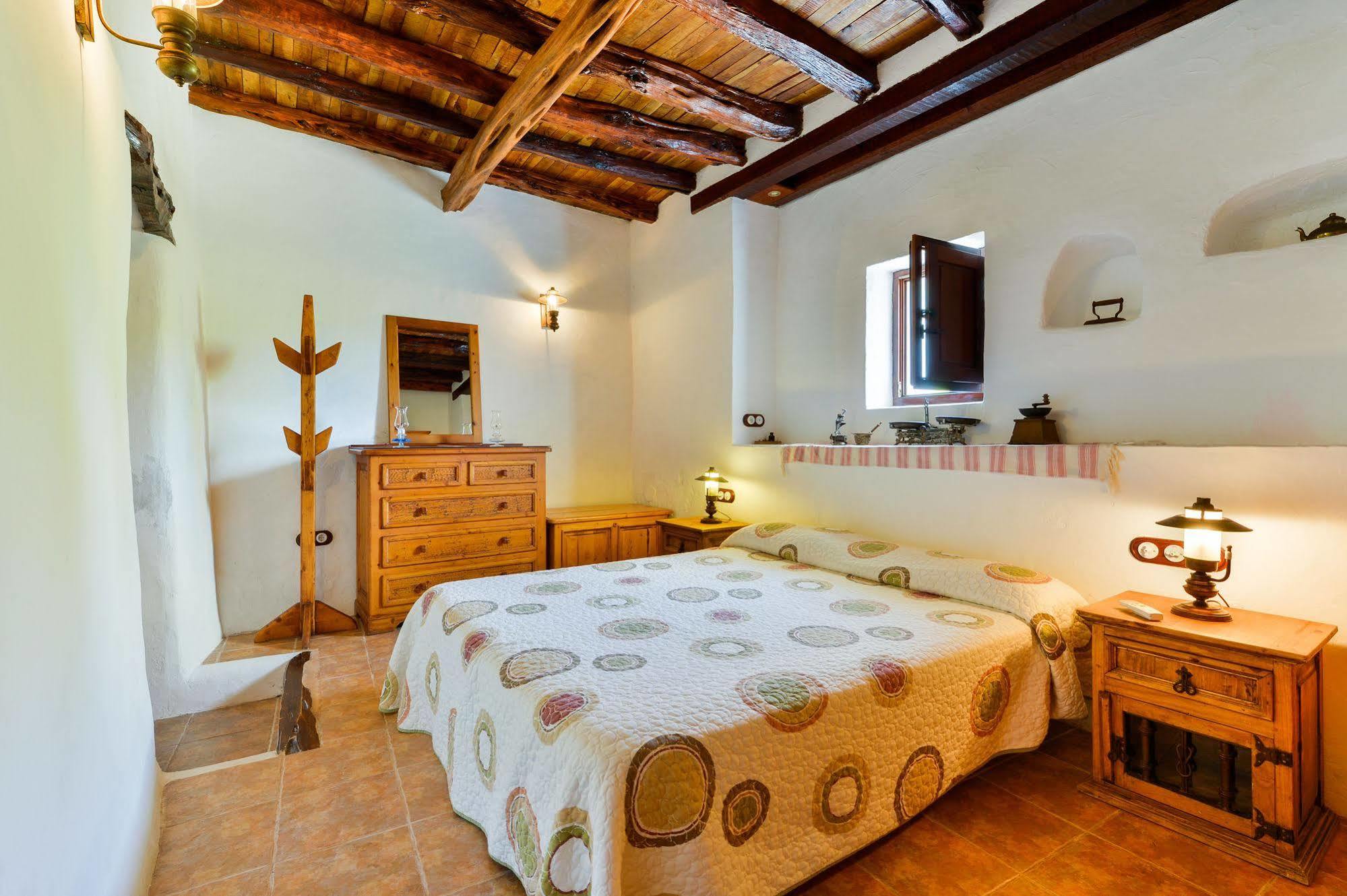 Villa Can Toni Es Cucons Sant Joan De Labritja Ngoại thất bức ảnh