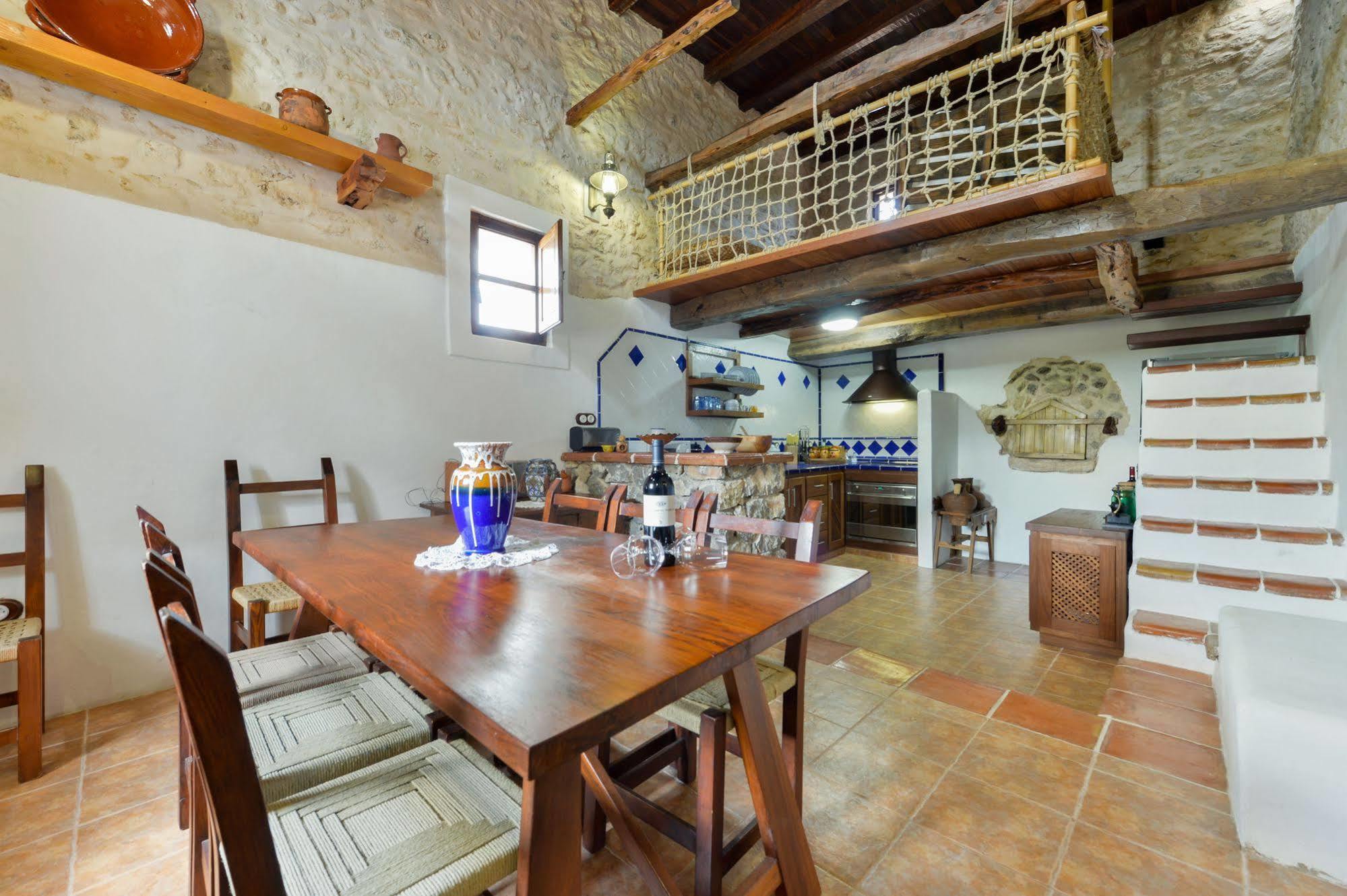 Villa Can Toni Es Cucons Sant Joan De Labritja Ngoại thất bức ảnh
