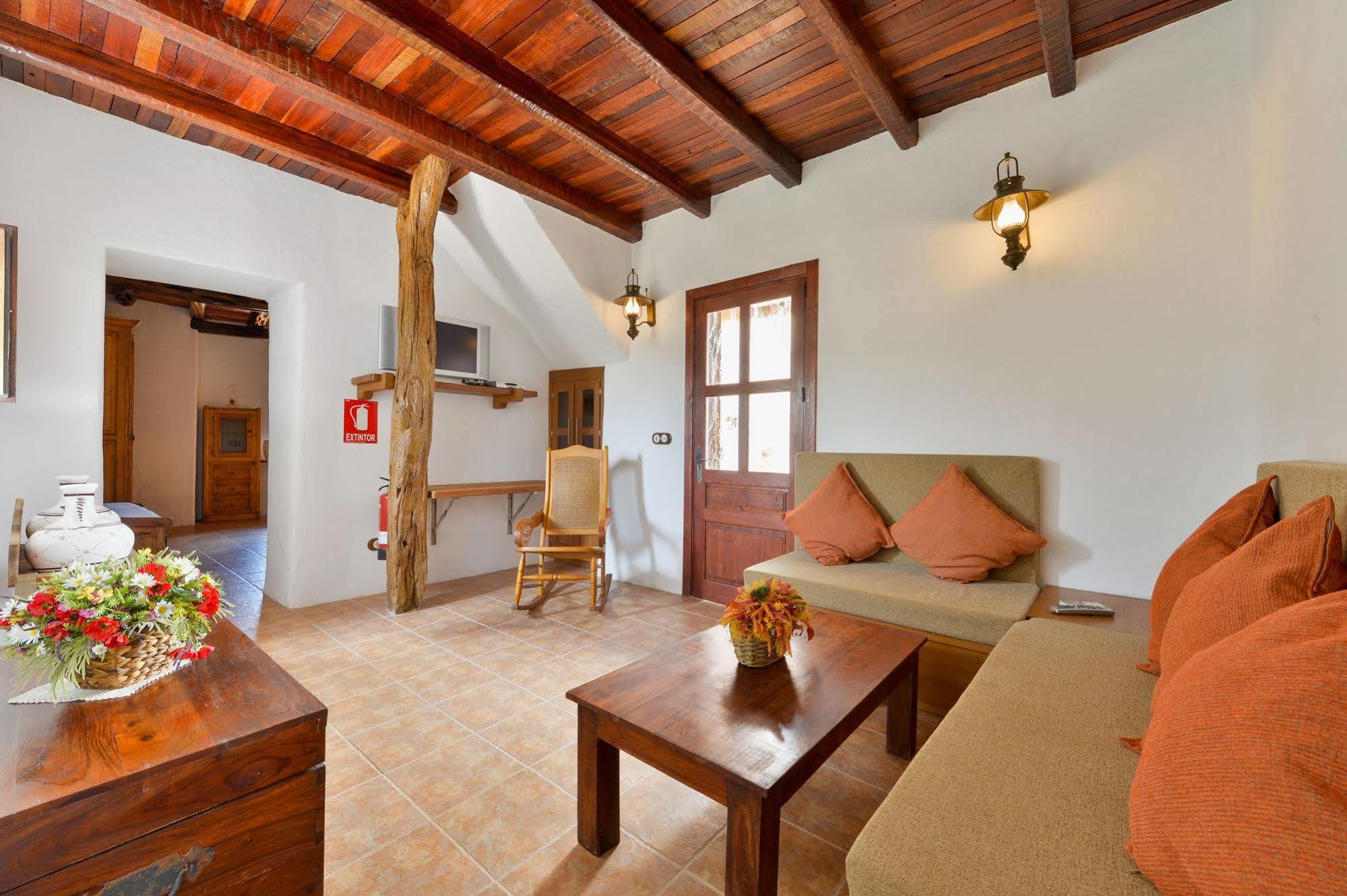 Villa Can Toni Es Cucons Sant Joan De Labritja Ngoại thất bức ảnh